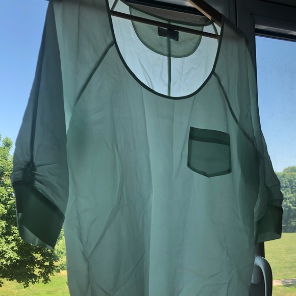 100% Silk Soft Surroundings Tunic Blouse - Picture 8 of 9